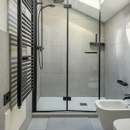 Apartment Exclusive Violet - Center - Station Como
